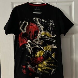Deadpool vs Wolverine Graphic Tee - Black